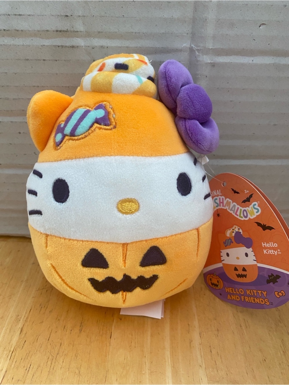 Squishmallows Hello Kitty Halloween Pumpkin 2026 NWT About 5in